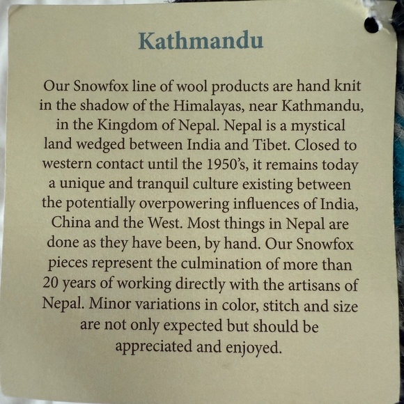 Hand Knit Fingerless Gloves / Mittens - Wool - Picture 3 of 3